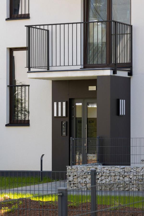 Apartment Casa Feliz Zablocie For 4 Guests Cracow By Renters *