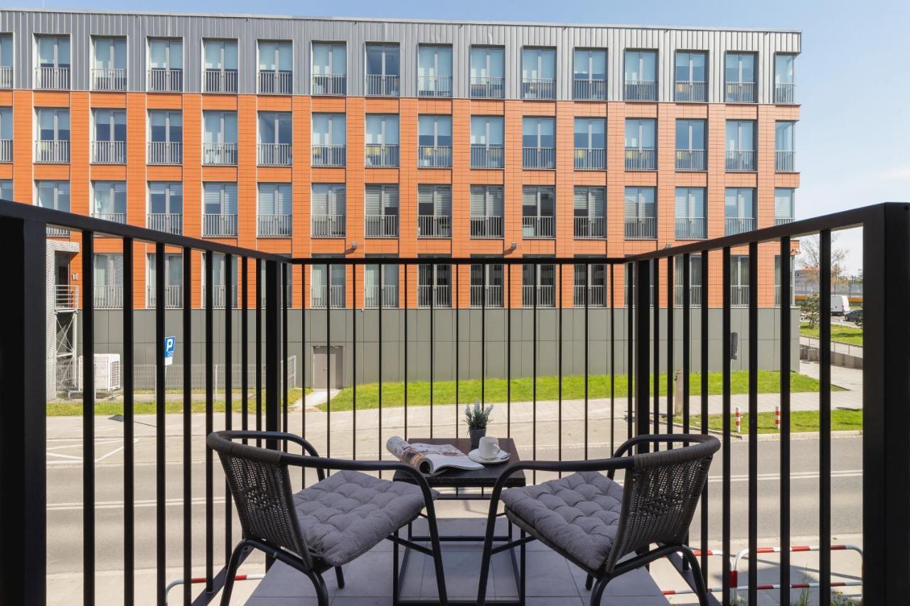 Casa Feliz Zablocie For 4 Guests Cracow By Renters *