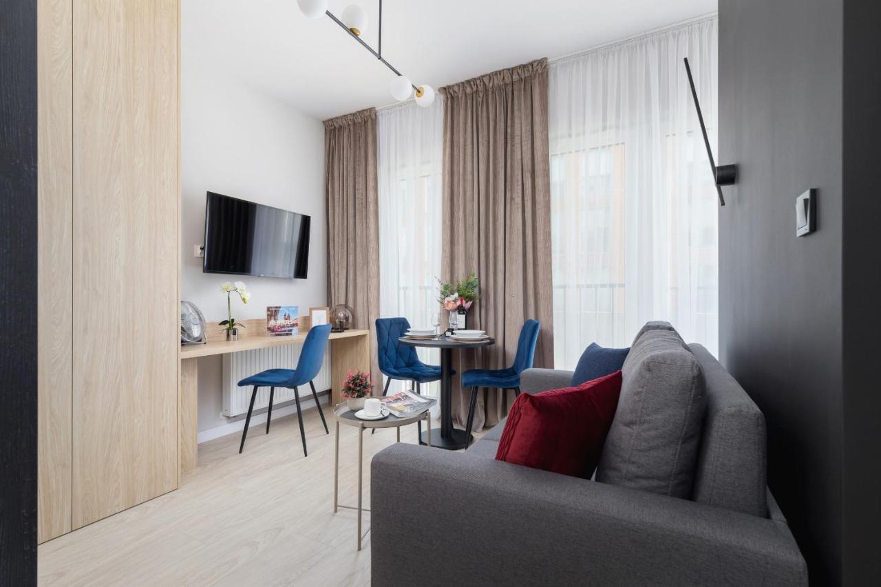 Casa Feliz Zablocie For 4 Guests Cracow By Renters