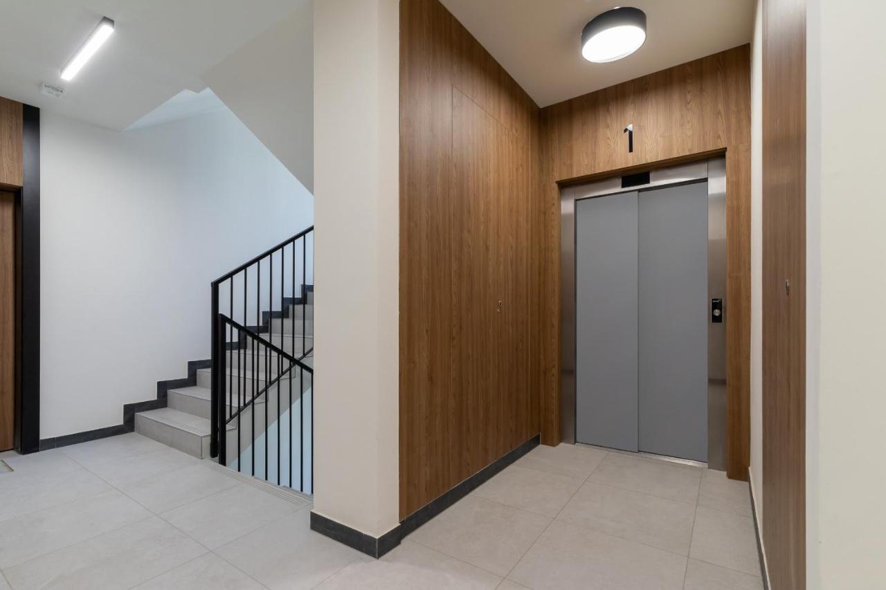 Casa Feliz Zablocie For 4 Guests Cracow By Renters Apartment